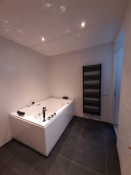 Gallery image 14